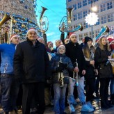 Dwie orkiestry na Jarmarku Bożonarodzeniowym we Wrocławiu